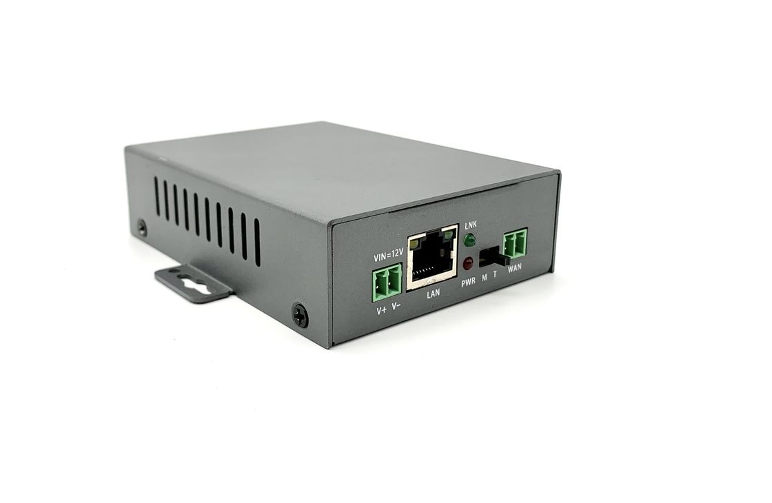 100X74X26mmのシリアル ポートのコンバーター、イーサネットIPのコンバーターへのRS232